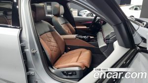 BMW 5-Series 530i xDrive M Sport 2025 года из Южной Кореи