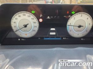 Hyundai Staria 4WD Lounge 9-Seater 2025 года из Южной Кореи