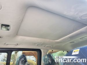 Hyundai Staria 4WD Lounge 9-Seater 2025 года из Южной Кореи