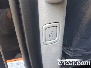 Hyundai Staria 4WD Lounge 9-Seater 2025 года из Южной Кореи