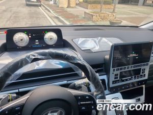 Hyundai Staria 4WD Lounge 9-Seater 2025 года из Южной Кореи