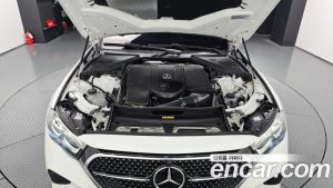 Mercedes-Benz E-Class E200 Avantgarde 2025 года из Южной Кореи