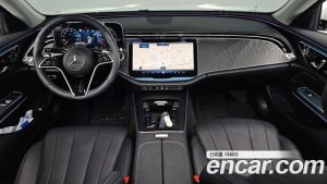 Mercedes-Benz E-Class E200 Avantgarde 2025 года из Южной Кореи