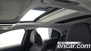 Mercedes-Benz E-Class E200 Avantgarde 2025 года из Южной Кореи