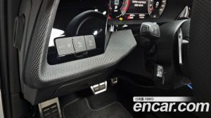 Audi A3 40 TFSI Premium 2025 года из Южной Кореи