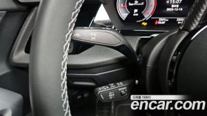 Audi A3 40 TFSI Premium 2025 года из Южной Кореи