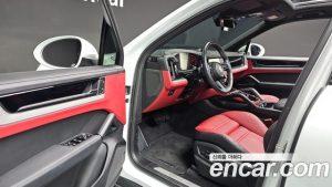 Porsche Cayenne 3.0 2024 года из Южной Кореи