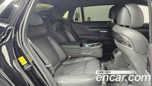 Genesis G90 Бензин 3.5 Turbo AWD 2025 года из Южной Кореи