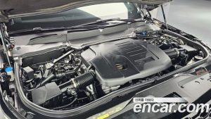 Land Rover Discovery P360 R-Dynamic SE 2023 года из Южной Кореи