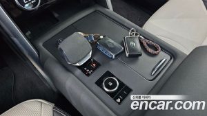 Land Rover Discovery P360 R-Dynamic SE 2023 года из Южной Кореи