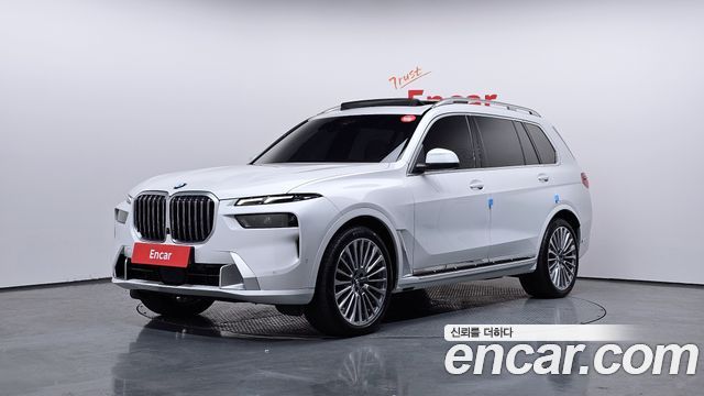 BMW X7 xDrive 40d Design Pure Excellence 7-Seater 2024 года из Кореи