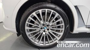 BMW X7 xDrive 40d Design Pure Excellence 7-Seater 2024 года из Южной Кореи