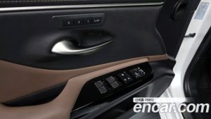 Lexus ES Luxury Plus 2023 года из Южной Кореи