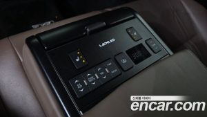 Lexus ES Luxury Plus 2023 года из Южной Кореи