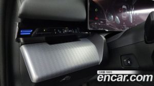 BMW 5-Series 520i M Sport 2024 года из Южной Кореи