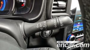 Renault-KoreaSamsung QM6 2.0 GDe LE Signature 2WD 2023 года из Южной Кореи