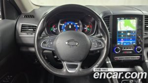 Renault-KoreaSamsung QM6 2.0 GDe LE Signature 2WD 2023 года из Южной Кореи