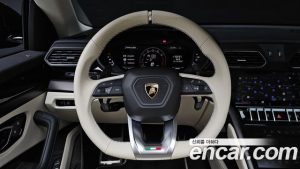 Lamborghini Urus 4.0 V8 S 2024 года из Южной Кореи