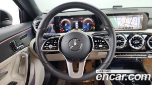 Mercedes-Benz A-Class A220 HATCHBACK 2023 года из Южной Кореи