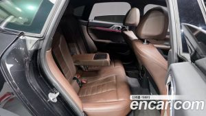 BMW i4 eDrive40 M Sport PRO 2023 года из Южной Кореи