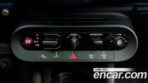 Mini Cooper SE CLASSIC 2024 года из Южной Кореи