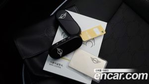 Mini Cooper SE CLASSIC 2024 года из Южной Кореи