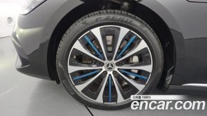 Mercedes-Benz EQE EQE350+ 2023 года из Южной Кореи