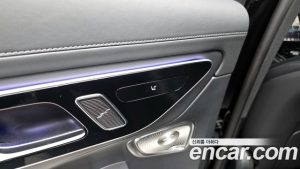 Mercedes-Benz GLC-Class GLC300 4MATIC Coupe 2024 года из Южной Кореи