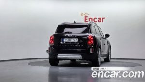 Mini Countryman CLASSIC Plus COMFORT PACK 2023 года из Южной Кореи