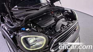 Mini Countryman CLASSIC Plus COMFORT PACK 2023 года из Южной Кореи