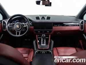 Porsche Cayenne 3.0 2023 года из Южной Кореи