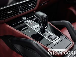 Porsche Cayenne 3.0 2023 года из Южной Кореи