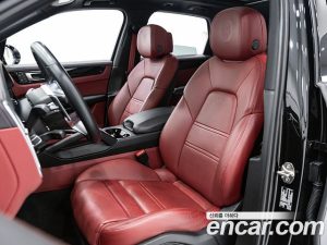 Porsche Cayenne 3.0 2023 года из Южной Кореи