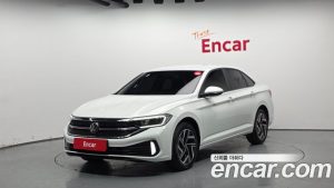 Volkswagen Jetta 1.5 TSI Premium 2024 года из Южной Кореи
