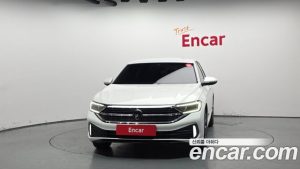 Volkswagen Jetta 1.5 TSI Premium 2024 года из Южной Кореи