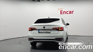 Volkswagen Jetta 1.5 TSI Premium 2024 года из Южной Кореи