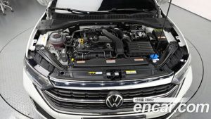 Volkswagen Jetta 1.5 TSI Premium 2024 года из Южной Кореи