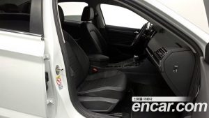 Volkswagen Jetta 1.5 TSI Premium 2024 года из Южной Кореи