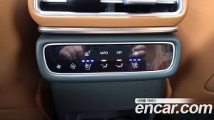 Genesis GV80 2.5T Бензин 2WD 2024 года из Южной Кореи