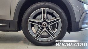 Mercedes-Benz GLB-Class GLB250 4MATIC 2024 года из Южной Кореи