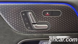Mercedes-Benz GLB-Class GLB250 4MATIC 2024 года из Южной Кореи
