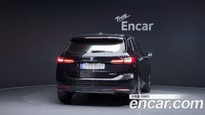 BMW 2-Series 220i Advantage 2025 года из Южной Кореи