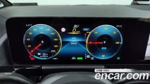 Mercedes-Benz EQA EQA250 AMG LINE 2023 года из Южной Кореи