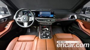 BMW X7 xDrive 40i M Sport 6 2025 года из Южной Кореи