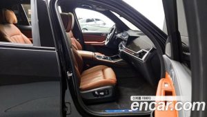 BMW X7 xDrive 40i M Sport 6 2025 года из Южной Кореи