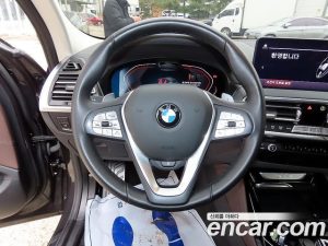 BMW X4 xDrive20i xLine 2024 года из Южной Кореи