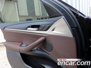BMW X4 xDrive20i xLine 2024 года из Южной Кореи