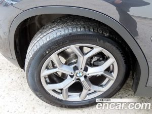 BMW X4 xDrive20i xLine 2024 года из Южной Кореи
