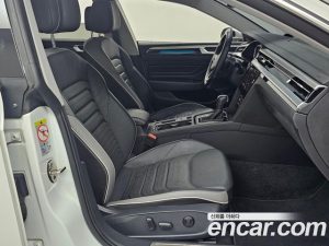 Volkswagen Arteon 2.0 TDI Prestige 2022 года из Южной Кореи