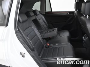 Volkswagen Tiguan 2.0 TDI Premium 2022 года из Южной Кореи